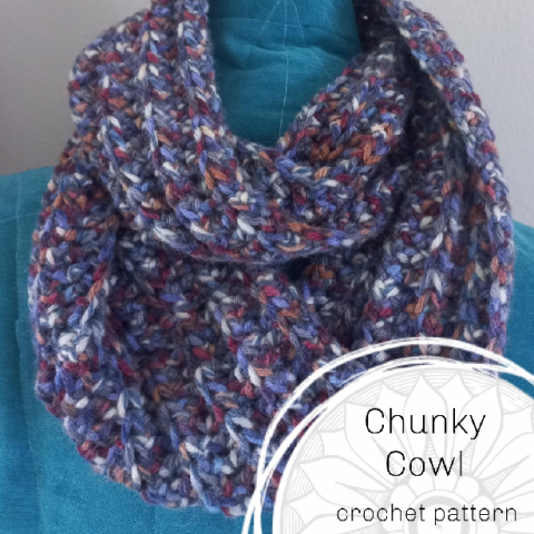 Chunky crochet cowl pattern