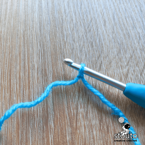 Step-by-Step: How to Make a Crochet Slip Knot