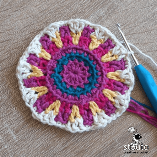 Gazania Photo Tutorial in PDF Pattern R7