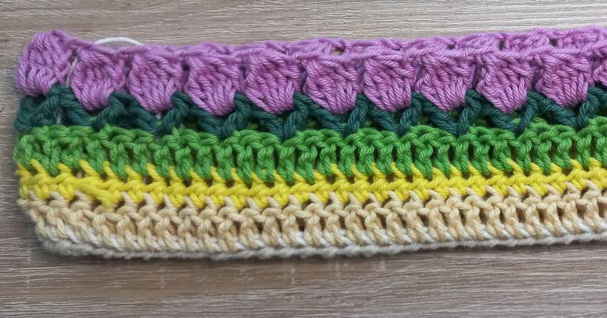 Bottom base of crochet bag