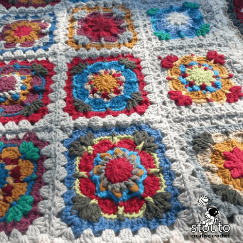 Small Flower Squares Blanket Free Pattern for Beginners