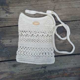 Lacy crochet nag pattern