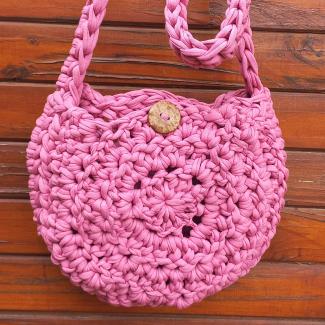 Chunky crossbody crochet pattern
