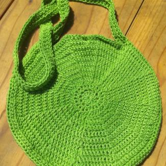 Round crochet shopper bag