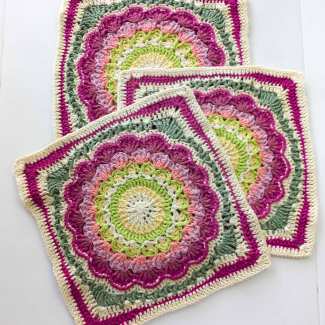 African flower Protea Blanket Sqaure