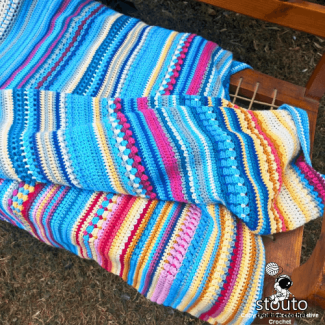 Temperature blanket color chart example for assigning yarn shades to temperatures