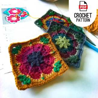 Crochet flower motif square for cushions, blankets, and bags.