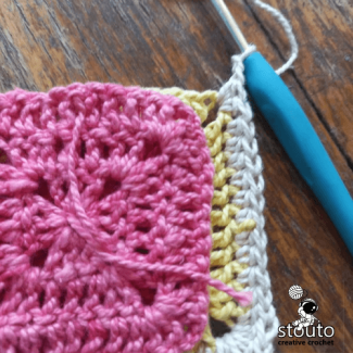 Join crochet blocks together hdc stitch
