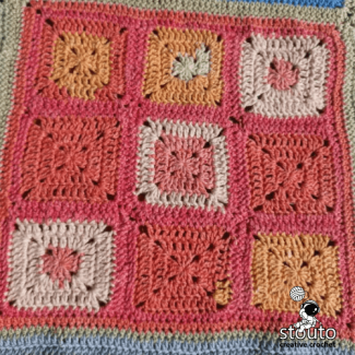 Crochet granny squares color layout 10