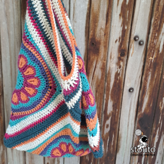 Crochet large slouch bag pattern