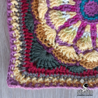 Daisy Style TexturedDaisy Styled Granny Square Pattern - Free Pattern - Round 21