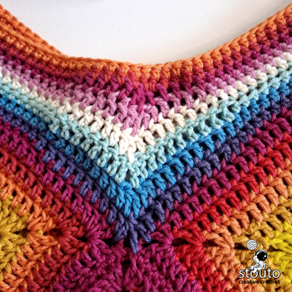 Join crochet envelope bag