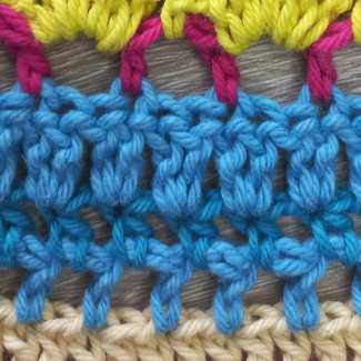Rows 90 to 93 Pay attention to the difference in stitch height between these rows: