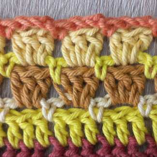Photo Reference for Rows 110 to 122 Rows 110 to 115: Blanket Block Stitch