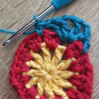 crochet hexagon pattern free - row 3b