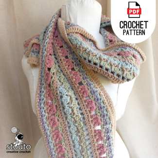 Crochet flower stitches scarf