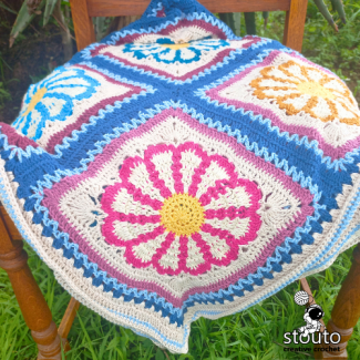 Finish off blanket with and easy border