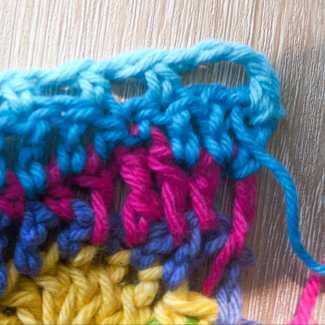 Ultiamte stitch sampler row 23