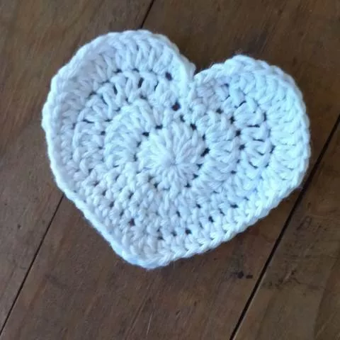 Small crochet heart