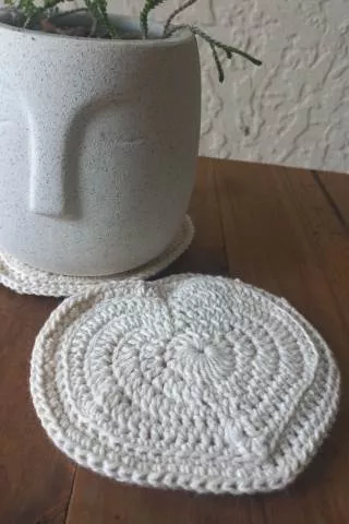 Thick potplant coaster