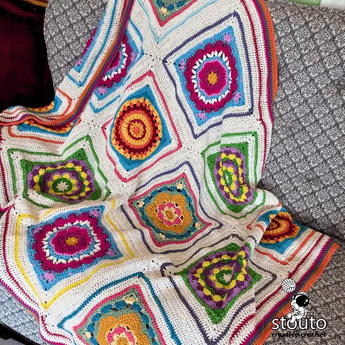 Boxed Flower large granny square crochet pattern