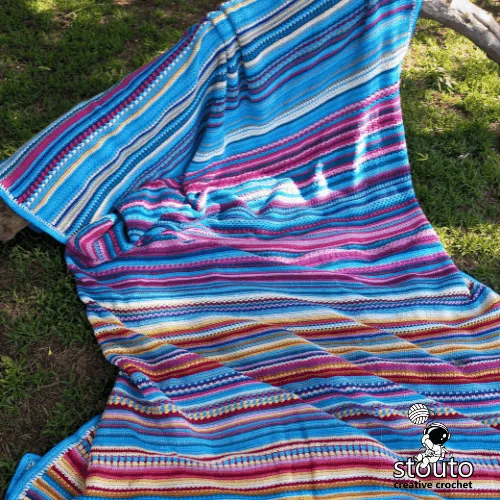 Weather blanket crochet project tracking yearly temperature changes