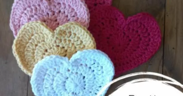 Small crochet hearts cover image
