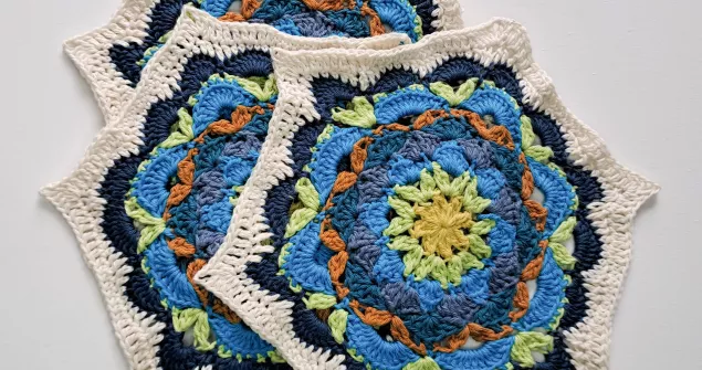 Hexagon flower centered crochet square
