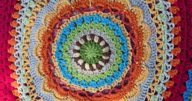 African Patchwork Afghan : Crochet Large Flower Blanket Square 
